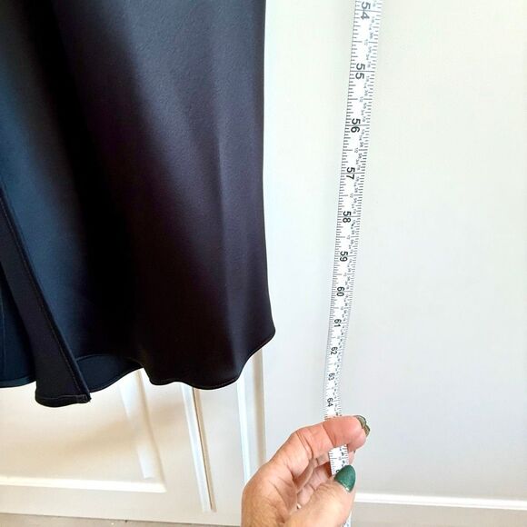 NWT Ramy Brook Quinn Pleated Deep V-neck Satin Gown in black. Size 10